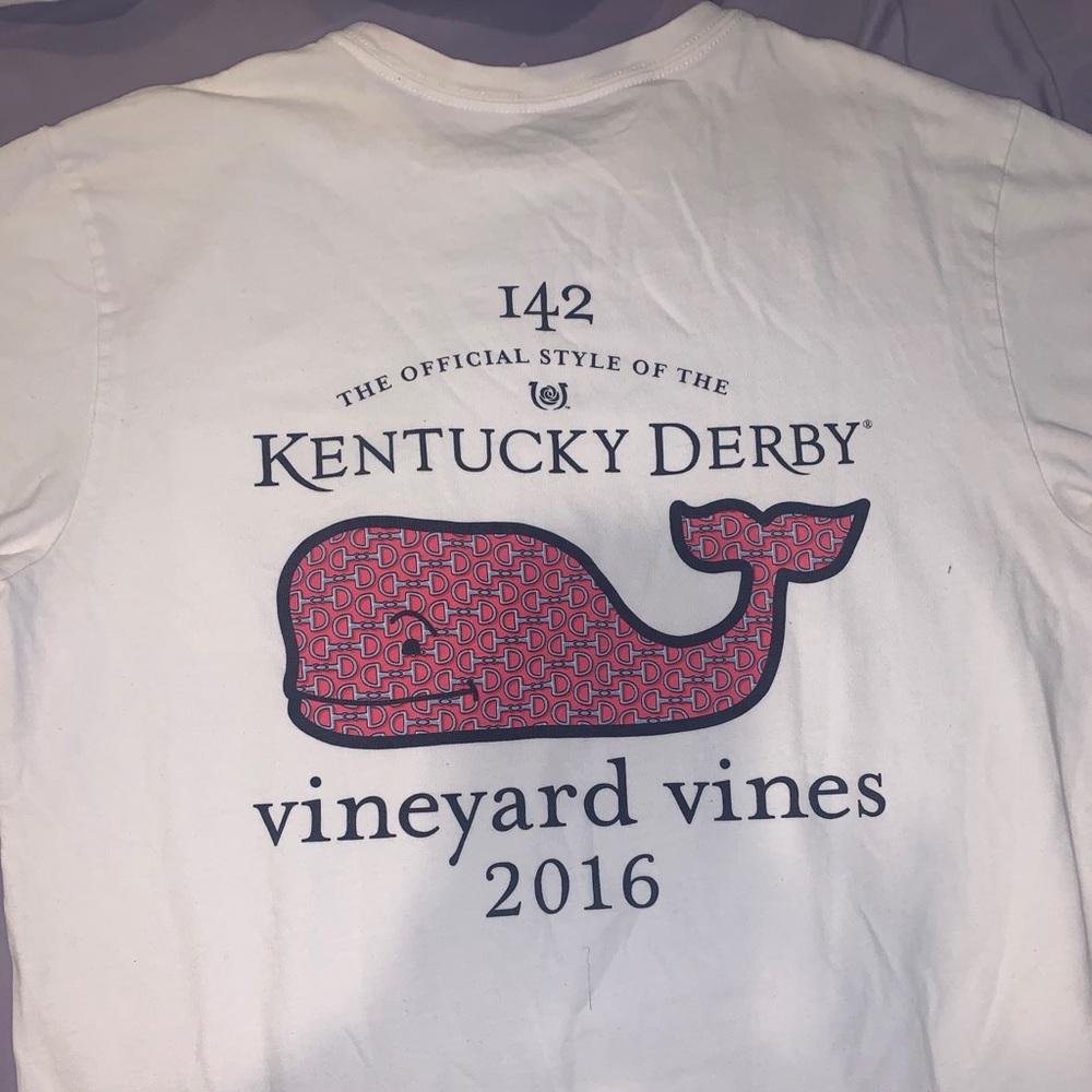 BUNDLE of 3 Vineyard Vines white T-shirts!